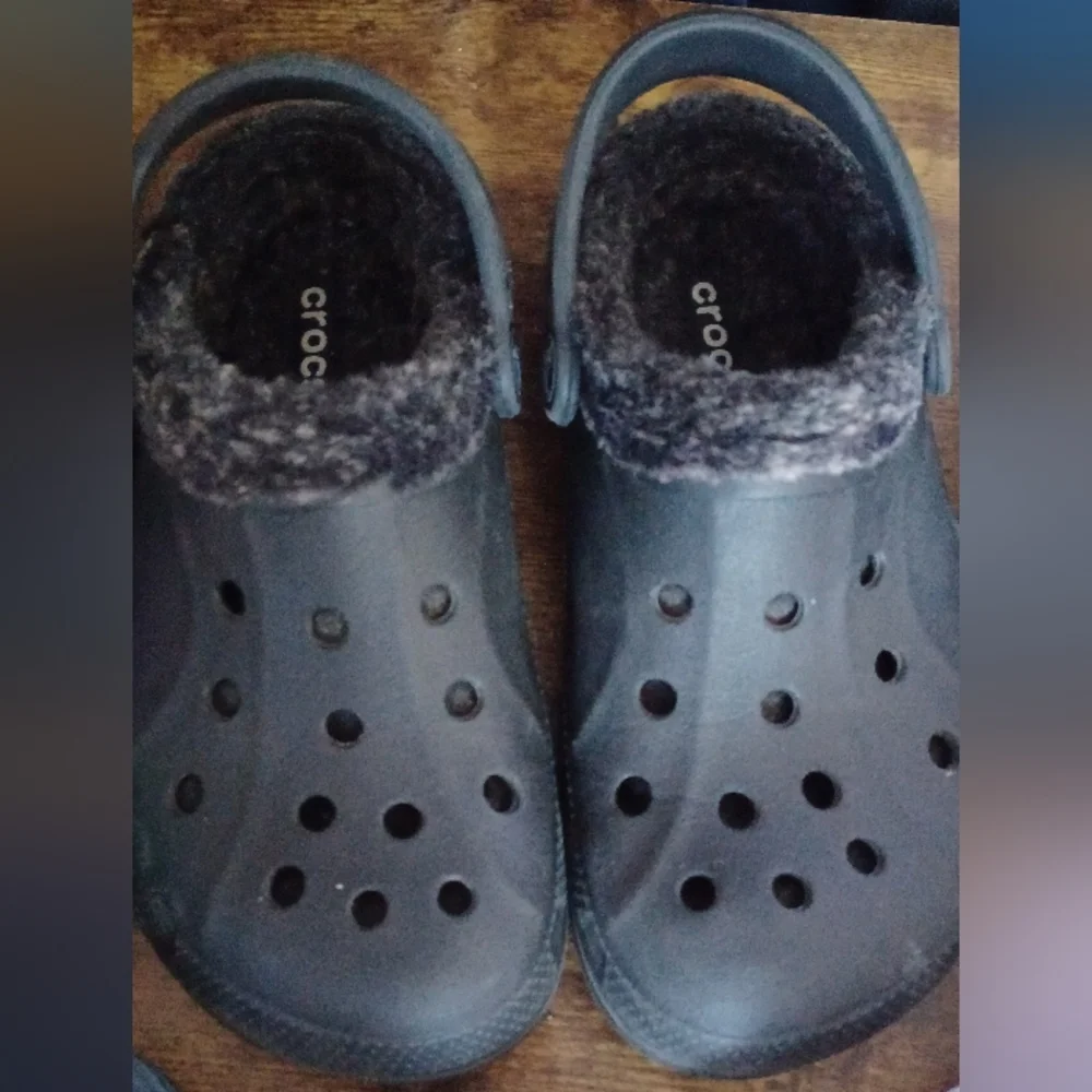 Crocs Baya Classic Lined Clog-Black/Gray